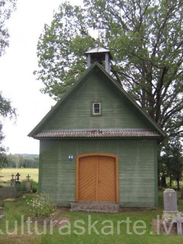 Zariņu kapu kapella